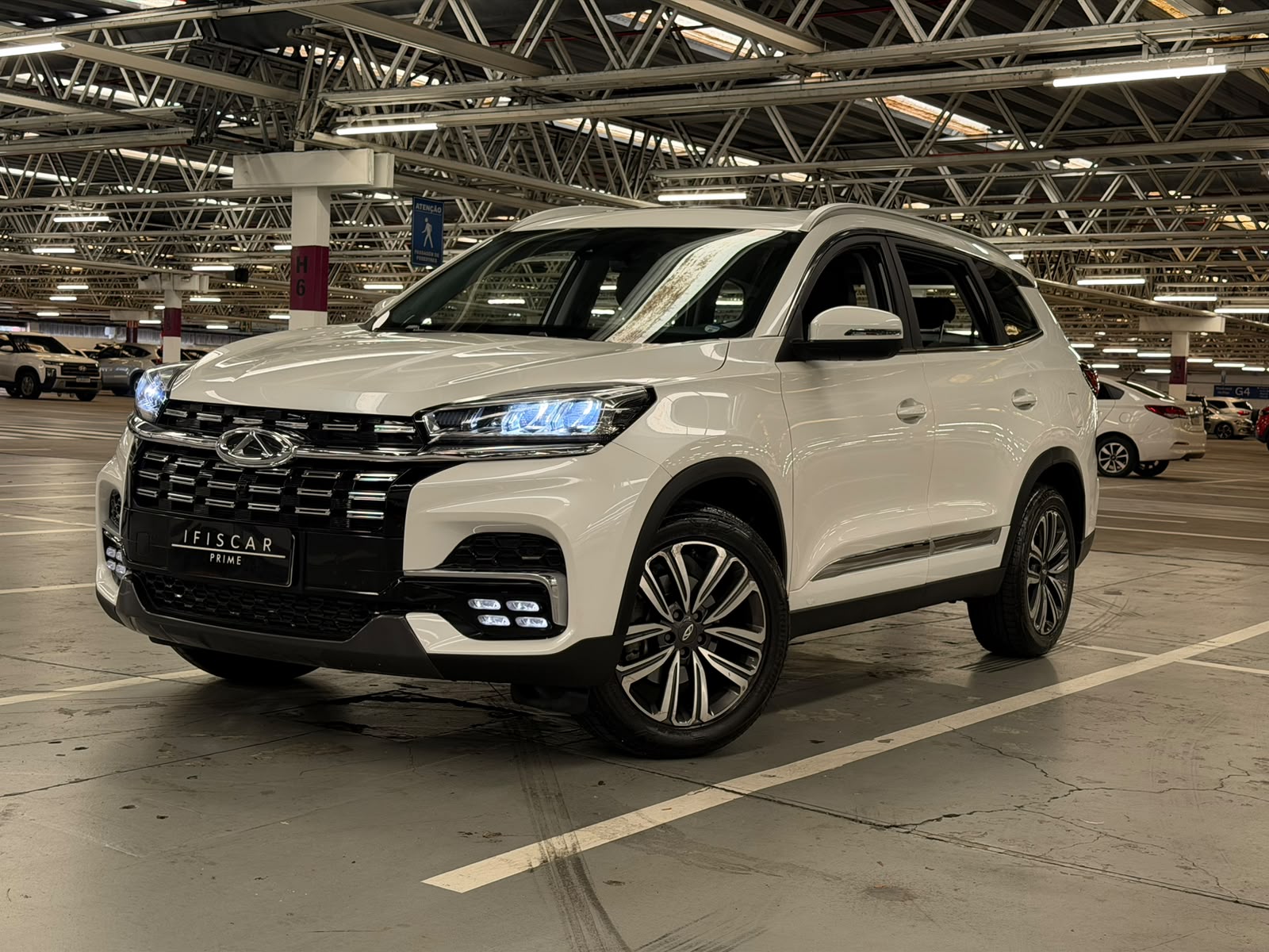 CHERY TIGGO 8