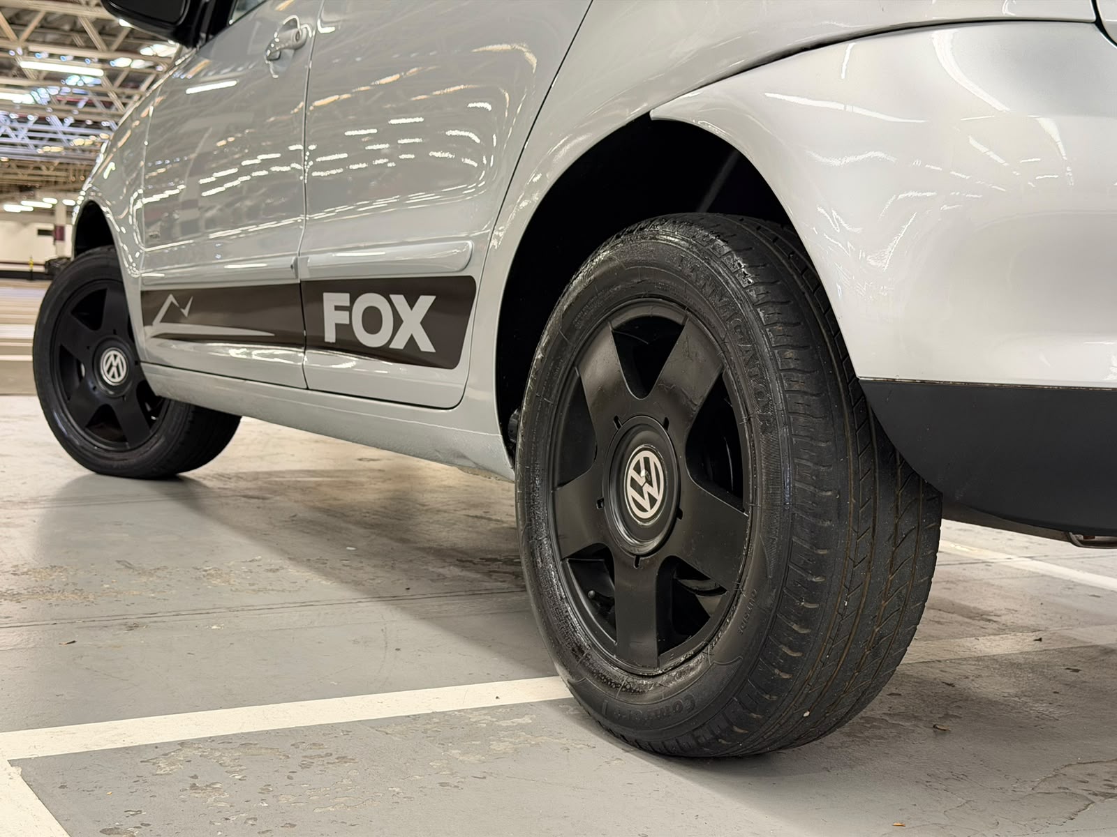 VOLKSWAGEN FOX