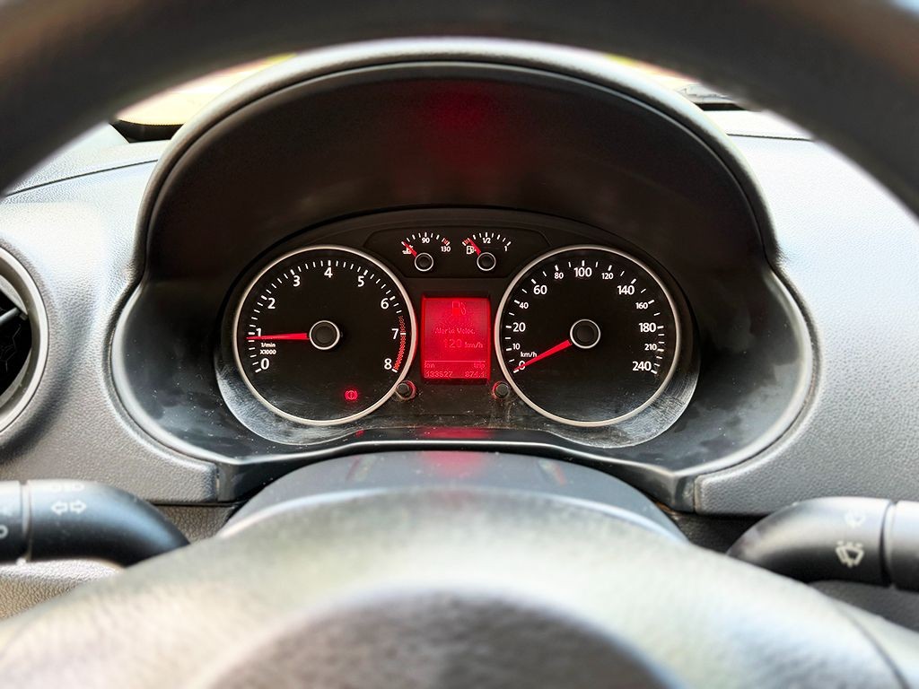 VOLKSWAGEN SAVEIRO