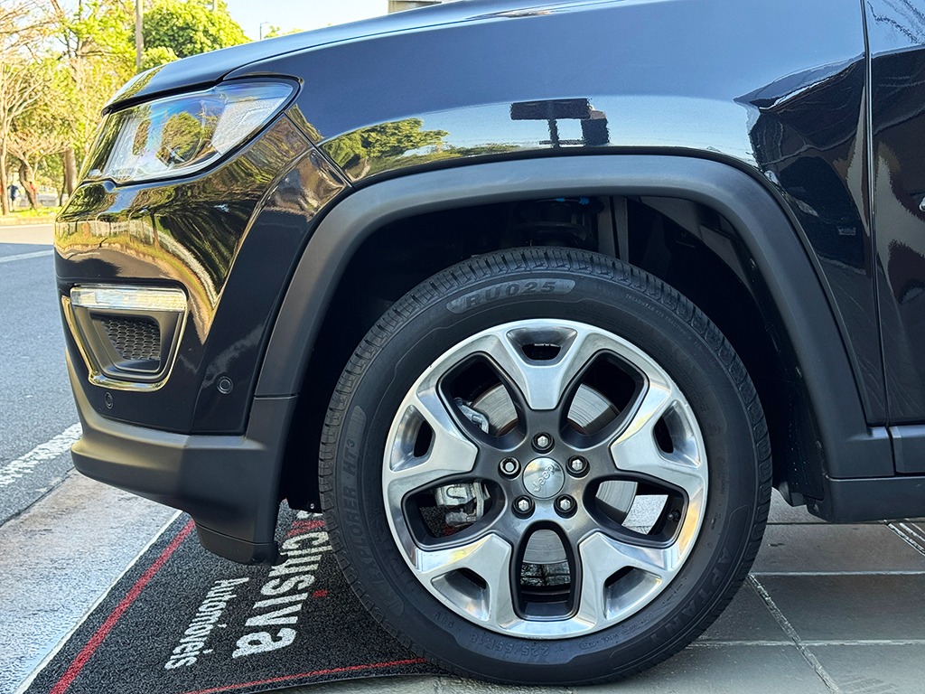 JEEP COMPASS