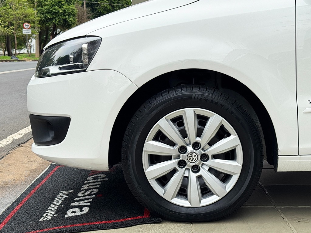 VOLKSWAGEN FOX