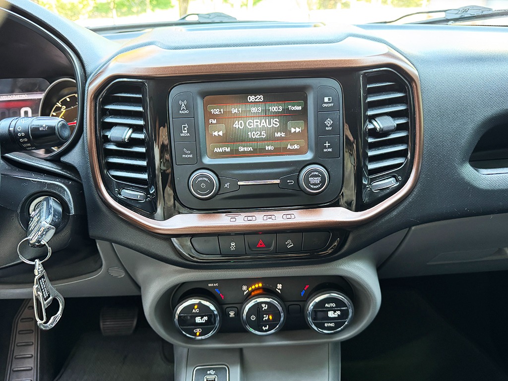 FIAT TORO