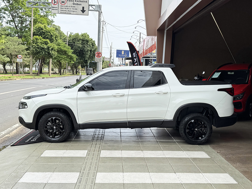 FIAT TORO