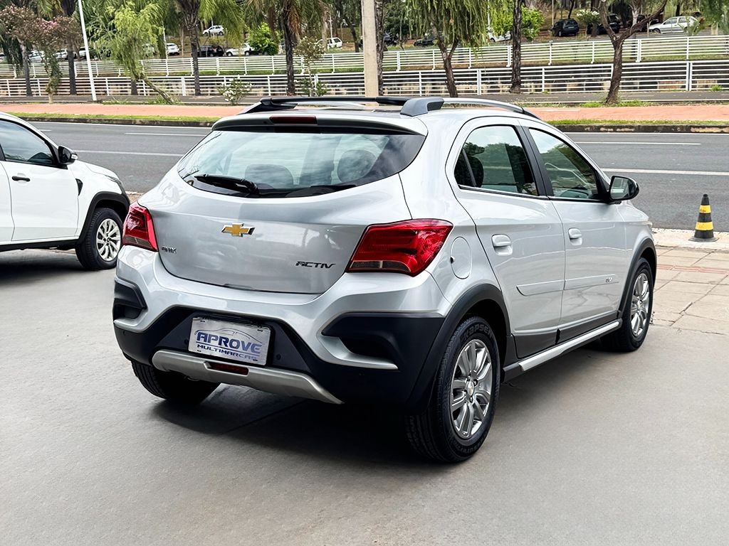 CHEVROLET ONIX