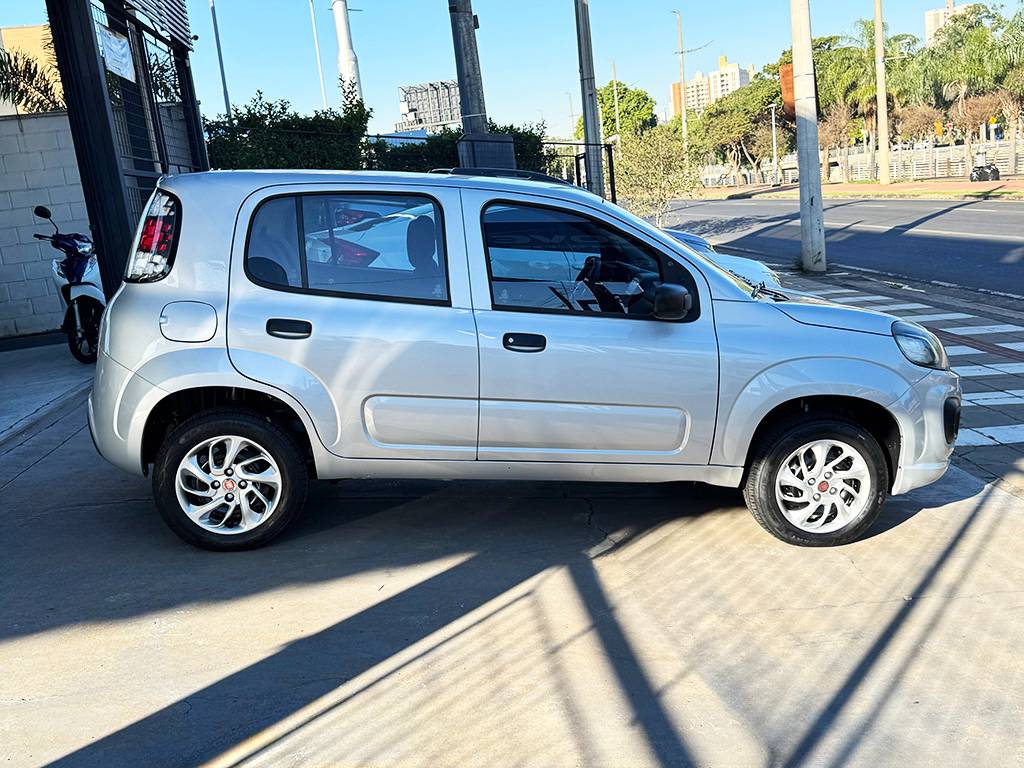 FIAT UNO