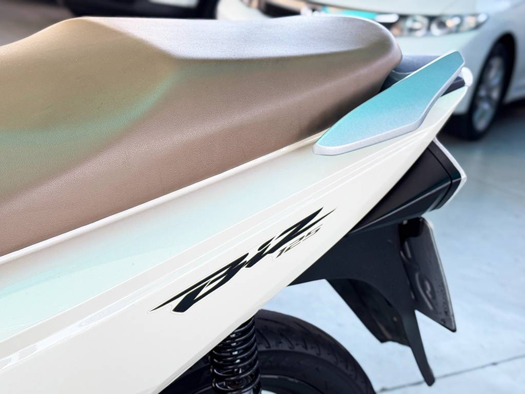HONDA BIZ 125 ES