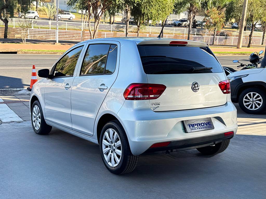 VOLKSWAGEN FOX
