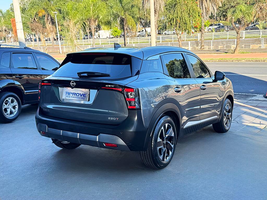 NISSAN KICKS