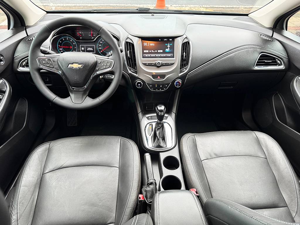 CHEVROLET CRUZE
