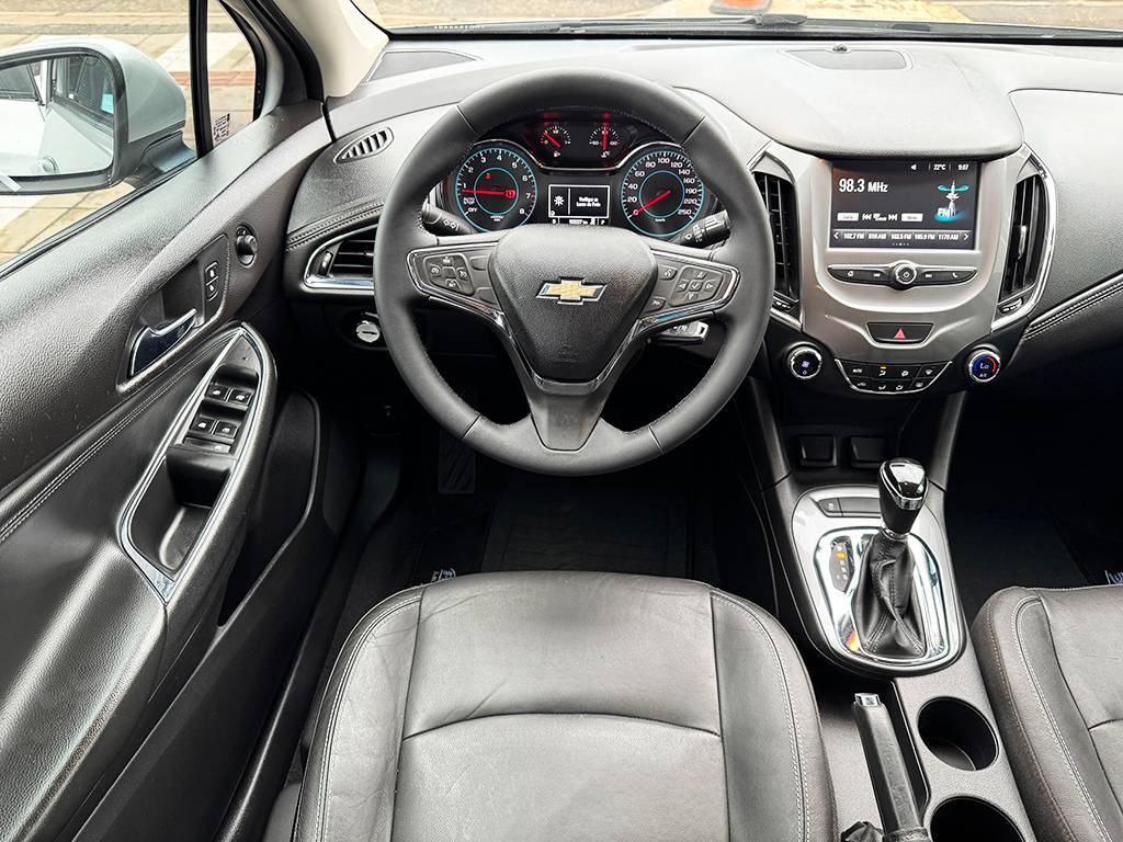 CHEVROLET CRUZE