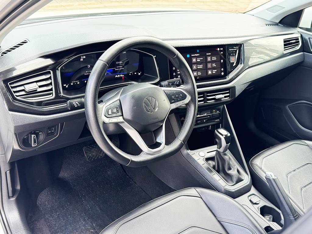VOLKSWAGEN VIRTUS