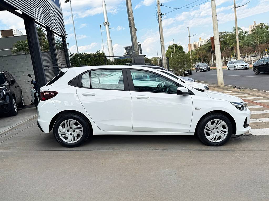 CHEVROLET ONIX