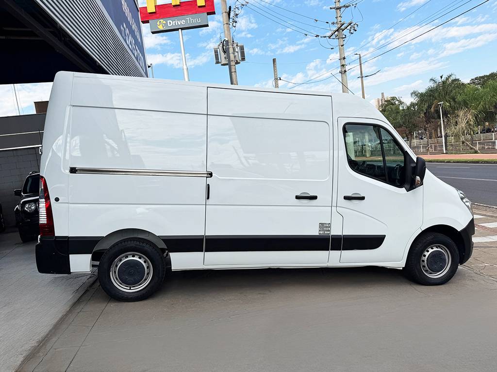 RENAULT MASTER