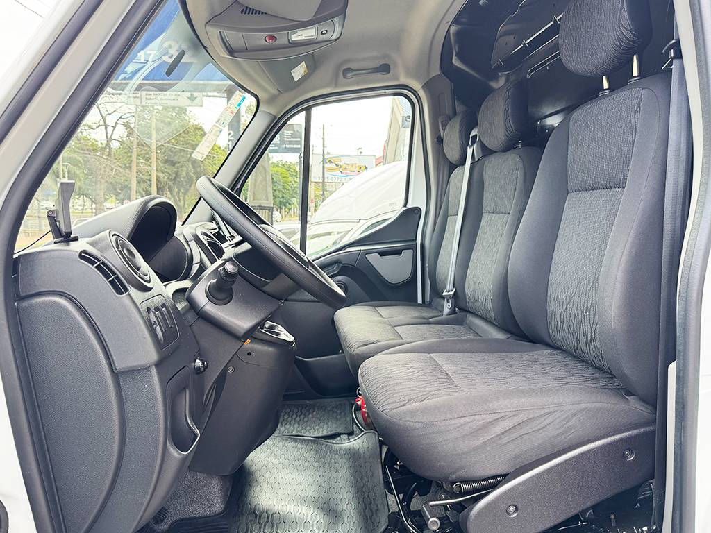 RENAULT MASTER