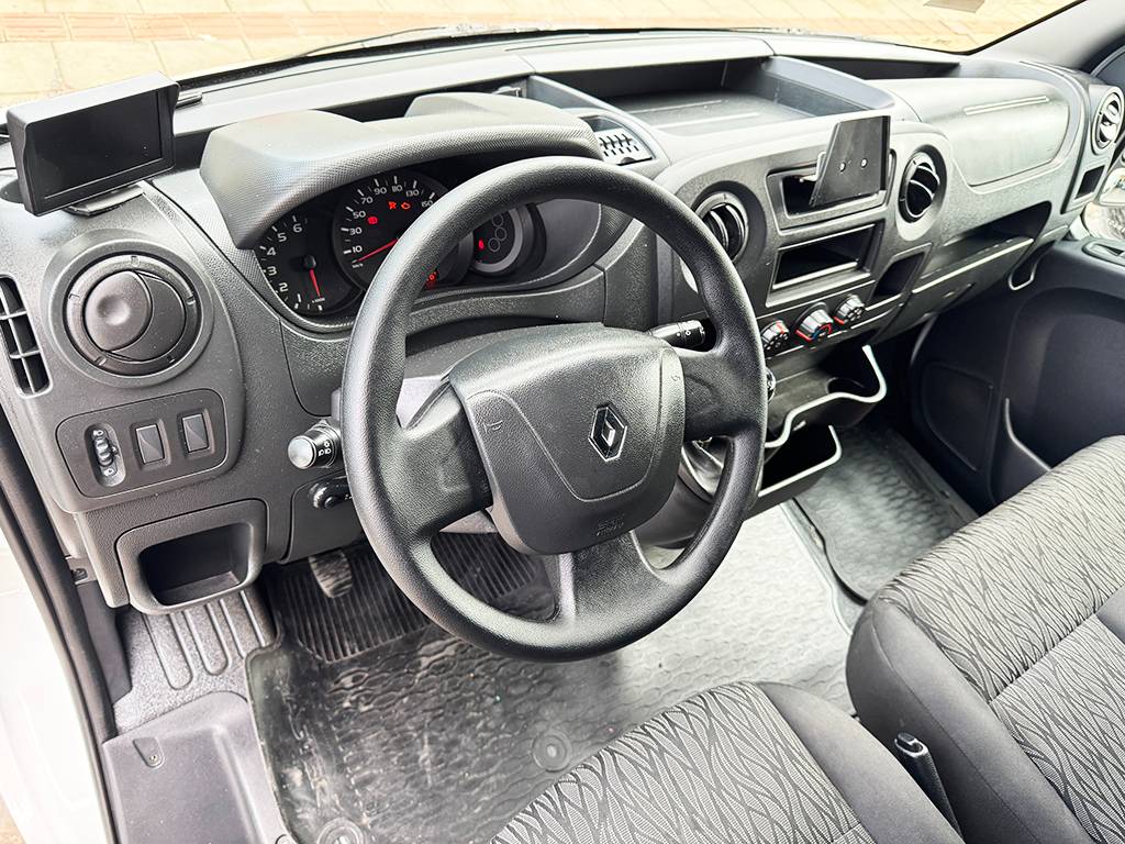 RENAULT MASTER