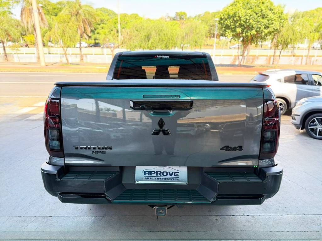 MITSUBISHI L200 TRITON