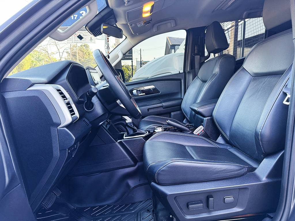 MITSUBISHI L200 TRITON