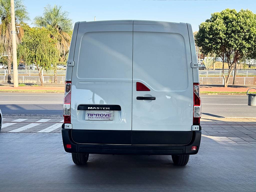RENAULT MASTER