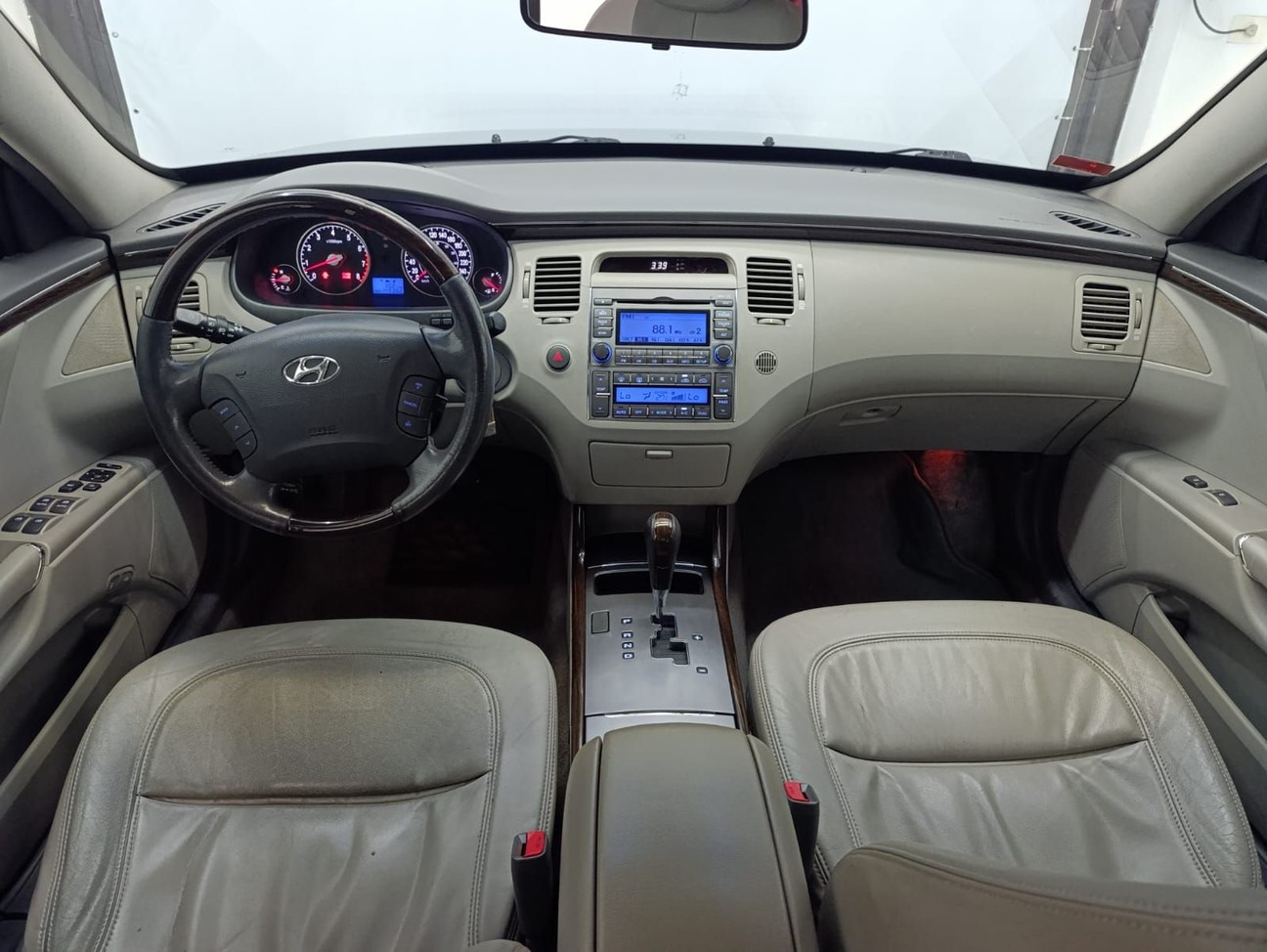 HYUNDAI AZERA
