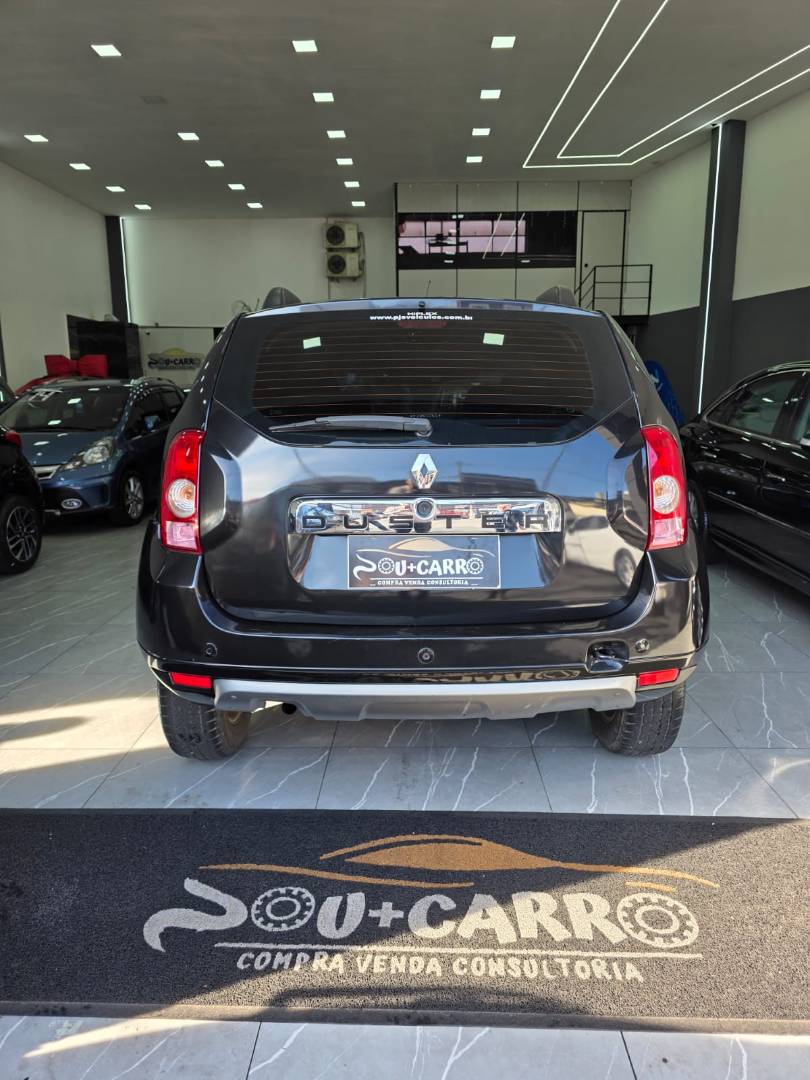 RENAULT DUSTER