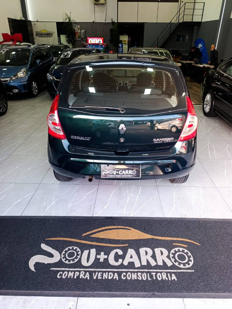 RENAULT SANDERO