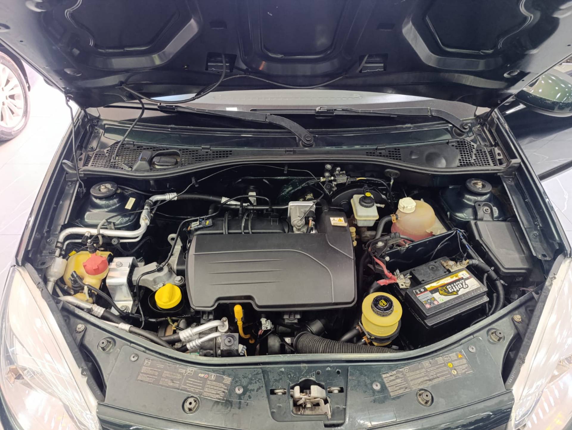 RENAULT SANDERO