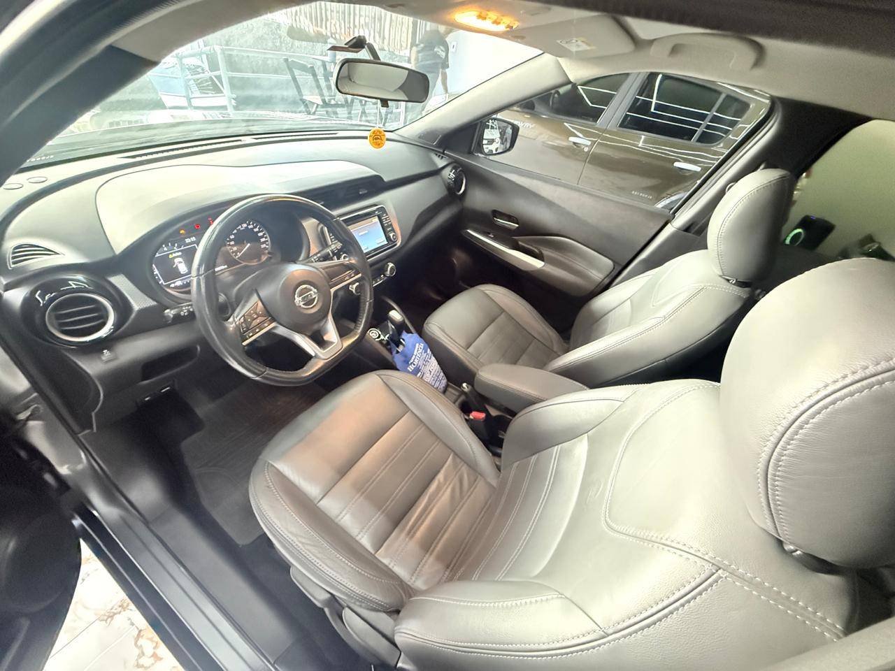 NISSAN KICKS
