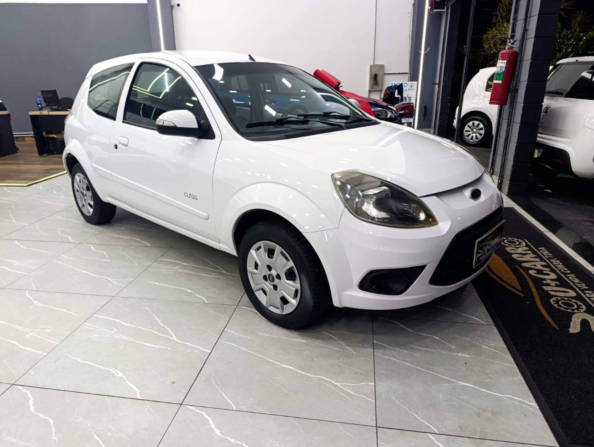 FORD KA