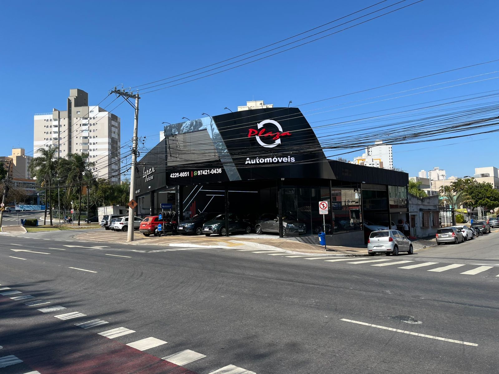 Plaza Automóveis
